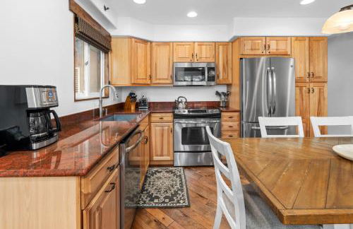 Crestwood 2110 Premier 1 Bedroom - Foto 30