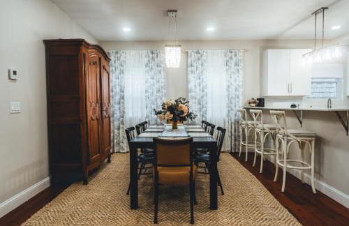 Beach Retreat 4900 Sqft, F1 VR Sim, Up to 21 guests - Foto 10