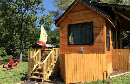 Glamping in North Carolina for Weekend Getaways near Asheville - Foto 1