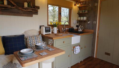 Little Ash Glamping - Luxury Shepherd's Huts - Foto 2