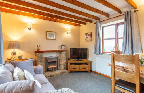 Maybeck Cottage - Photo 2