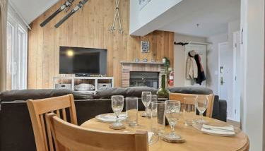 BearNecessities- AC, Pool, Hot Tub, Gym, Sauna - Foto 3