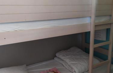 À COTÉ DE LA BAIE DE CANCHE-Appt 4pers-Linge compris-Lits faits-1CHB 1 lit double-1CABINE 1 lit superposé-2SDB-piscine-parking-boulodrome-tennis - Foto 11