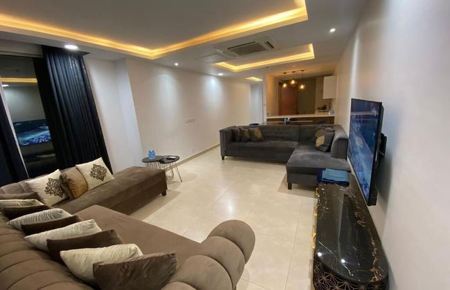 Air Reside Residency Apartment - Photo 3