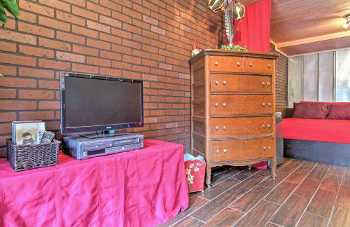 Historic Apt with Backyard - Mins to DT Jacksonville! - Foto 6