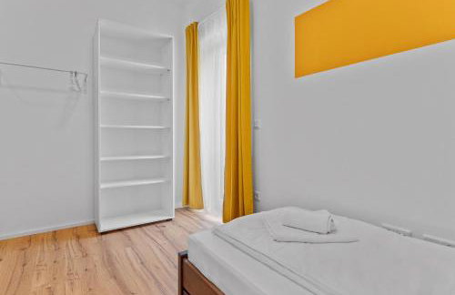 Golden Home with Barbecue, Yoga, Football Table - Photo 23