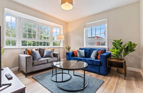 Modern 4 Bed house Ideal for Groups, Contractors near City Airport & O2 Arena, free parking & Wifi included - Foto 22