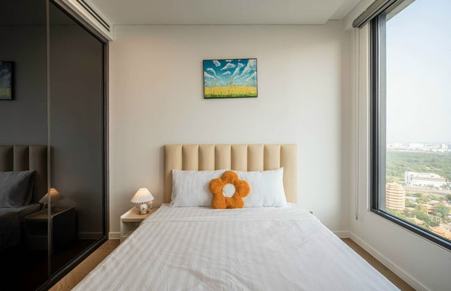 Lumiere Riverside Luxury Apartment - Photo 34