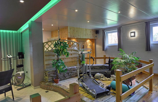 Detached, Luxurious Holiday Villa with Swimming Pool, Hot Tub, Sauna - Photo 19