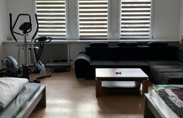 Modernes Stadthaus im Zentrum, 10 Betten 3 Schlafzimmer - Photo 9