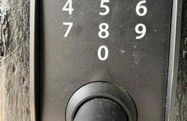 Gorgeous Refurbished 1Bdrm and 1Den Home - Foto 5