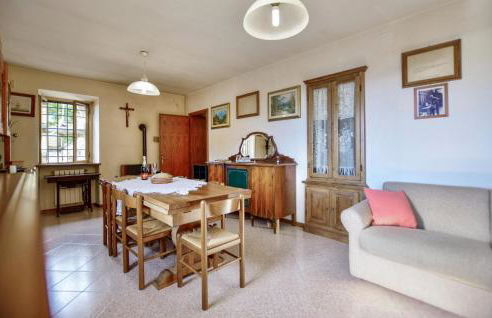 Cozy Home In Metato With Kitchen - Photo 5