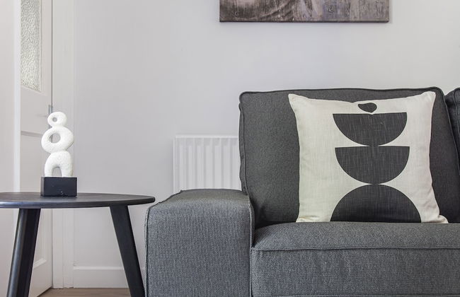 The Neasden Villas - Photo 22