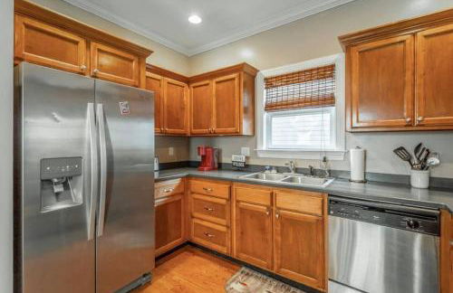 Large 4 bedroom - 8 beds - Pet Friendly - Foto 16