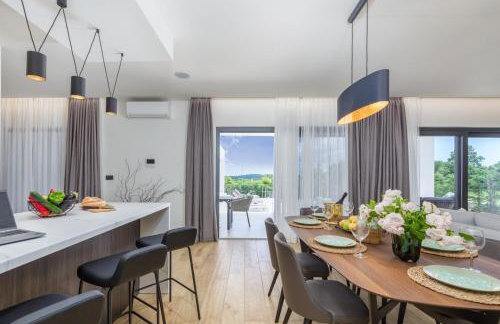 Villa Lastine by Villsy - Photo 7