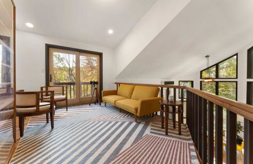 Spacious Waterfront Mansion wHot tubPoolTable - Foto 14