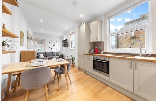 Modern Spacious 1 Bed Flat near Richmond Park - Foto 1