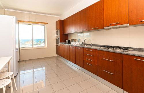 Bafureira Cascais Apartment; Condomínio privado com piscina - Foto 10