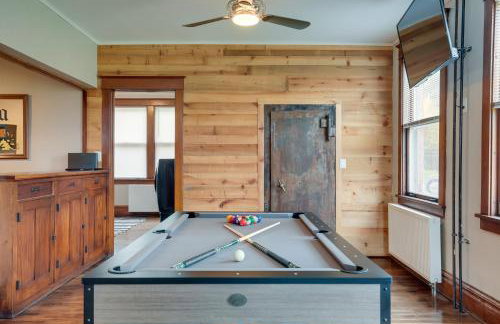 Spacious Home in Ramsay: 9 Smart TVs + Pool Table! - Foto 11