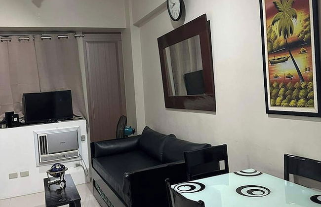 Del'S Condotel across NAIA Terminal 3 - Foto 18