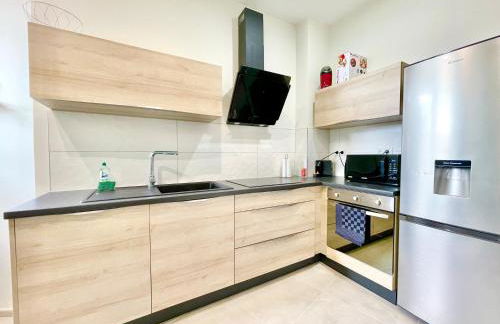 COLMAR - Appartements Deluxe - Lumineux - Stationnement Gratuit et Facile dans la rue - Foto 36