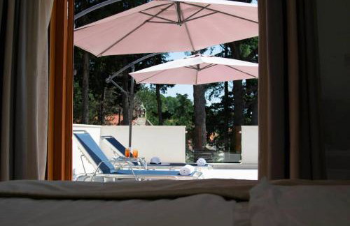 Private luxury Villa BIANCO on Solta for up to 10 persons, heated pool, free parking, very close to the beach! FREE Kajak & Mountainbikes, GREAT living area & privacy! - Foto 6