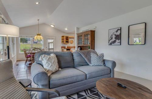 Cozy Home with Sauna 5 bedrooms 3 bathrooms Sleeps 12 - Foto 7