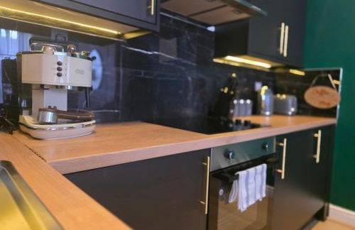 Deluxe 2BR Apartment Near City Center - Sleeps 6 - Foto 4