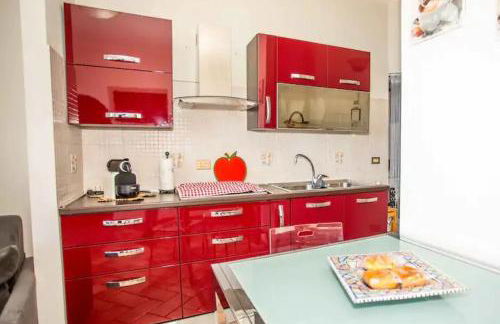 BILOCALE VISTA MARE CON POSTO AUTO - Foto 13