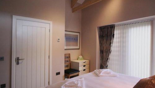 Mugwell Barn - Photo 5