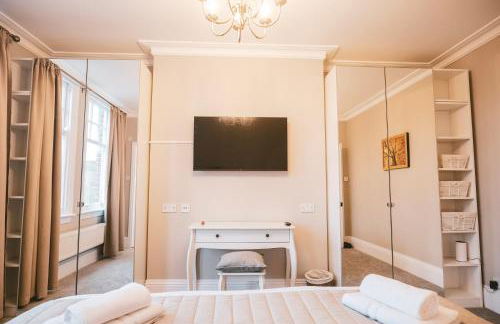 St Michaels Town House - Elegant and Large Holiday Home in the Heart of Gloucester - Foto 22