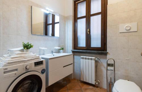 Golden Tree - Castelletto Ticino - Private Garage - WiFi - Foto 29