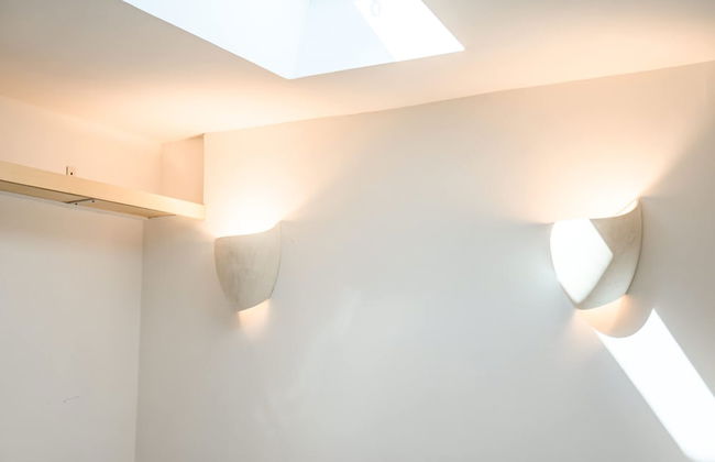 Scenic Retreat With Deck Stunning Views in LA - Foto 33