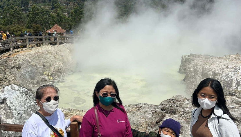 Marvel at the natural phenomenon!