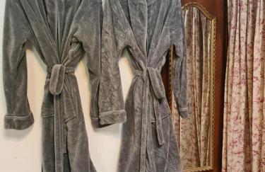 Cosy couples bolthole heart of Brecon Beacons - Photo 25