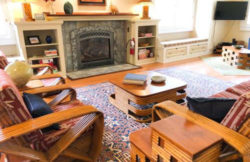 Ola'a House by Volcano Heritage Cottages - Photo 5