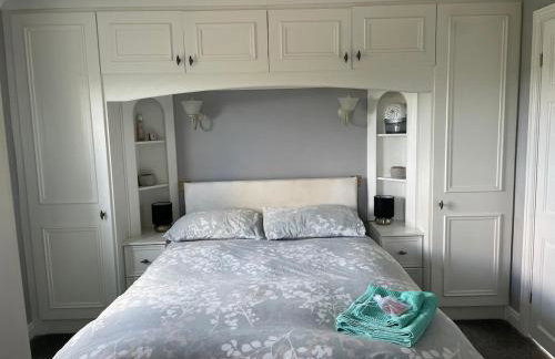 The Bungalow - Photo 56