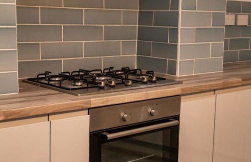 Spacious Cottage with Private Hot Tub - Foto 18