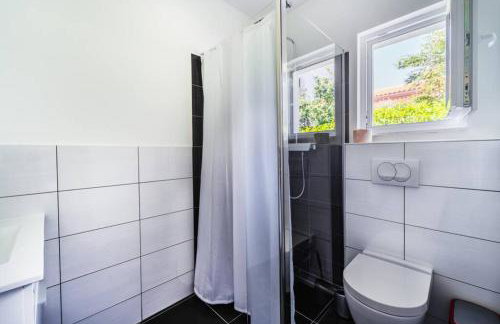 Villa Pavicini - with heated pool - Photo 15