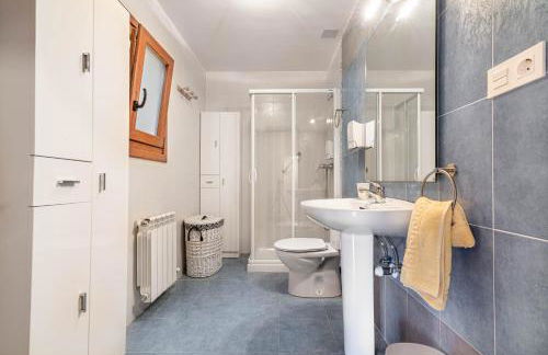 URIBE-ENEA Casa sola con amplio patio en Elciego con visita a bodega, siempre sujeta a disponibilidad - Foto 17