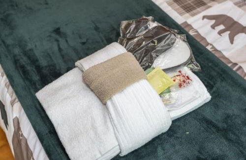 Twin Pines Retreat - Lake, Firepit and Games - Foto 78