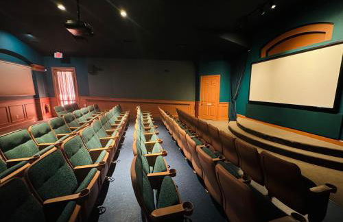 The Orlando Hideaway Family Townhome Steps from Disney 3BR 3BA - Photo 44