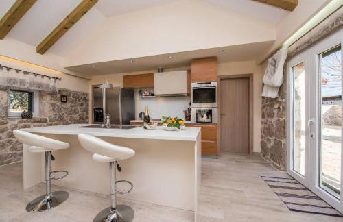 MY DALMATIA - Authentic villa Zvonko with private swimming pool - Foto 18