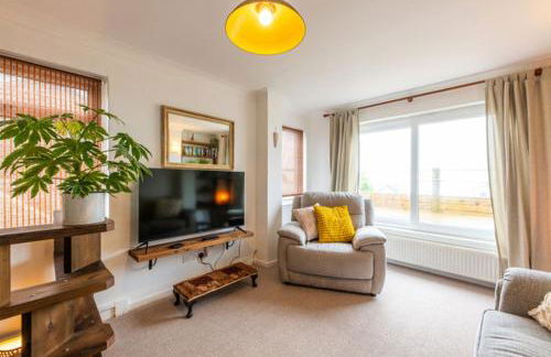 1 Bed Flat - Sleeps 2 - Pets - Balcony - Parking - Foto 7