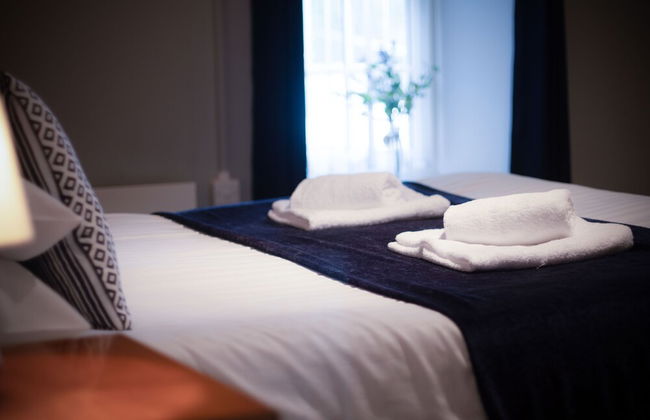 Fletcher Coach House - 3 Bedroom Cottage - Pendine - Photo 20