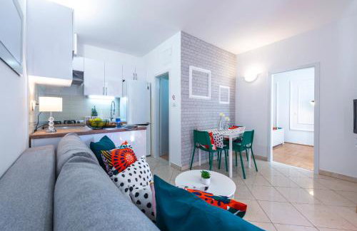 Niko's Charming Apartment with FREE parking - Foto 18