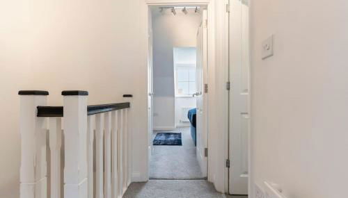 Luxury City Centre 5 Bed House with FREE parking - Foto 3