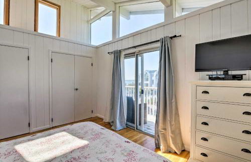 Westhampton Beach Home with Deck and Ocean Views! - Foto 12