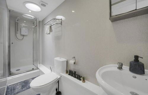 Stadium View - Cardiff Central - Fast Wifi - Foto 26