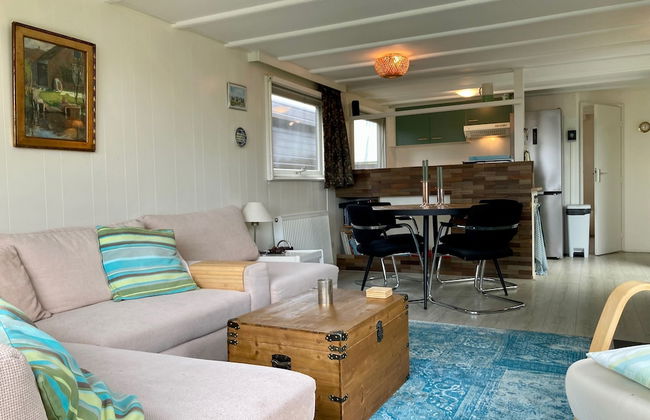 Charming Bungalow in Anjum, Netherlands With Lake Views - Foto 6